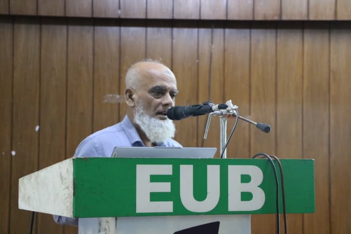 https://backend.eub.edu.bd/uploads/2026/public/news-entry/XA01xLk7jsWG2KevoL4B4.JPG