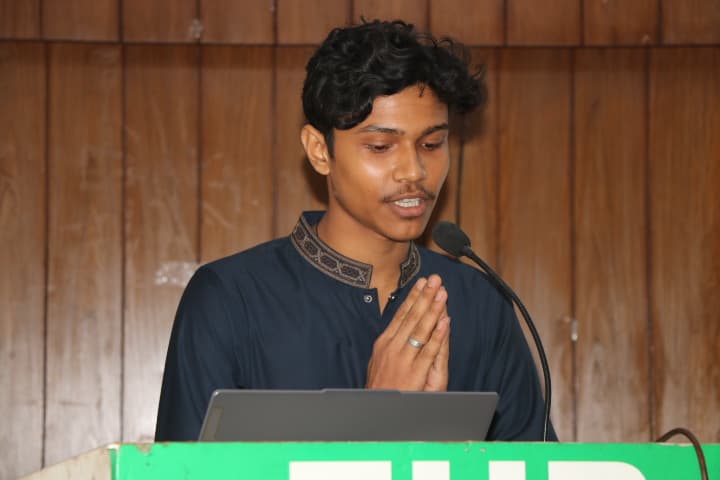 https://backend.eub.edu.bd/uploads/2026/public/news-entry/w1K0Jy7vbFMBpLjiB3zSl.JPG